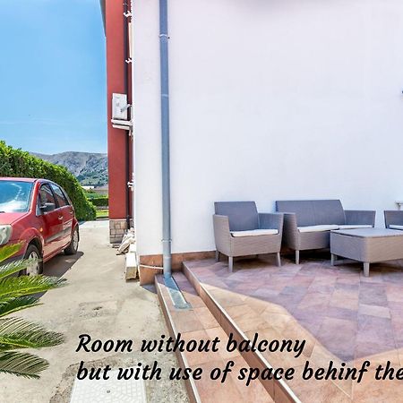 Rooms Sale Marija Baška Esterno foto